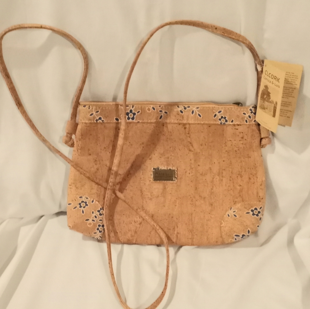 Mont lusa cork purse